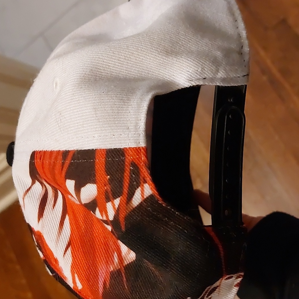 RWBY Hat - Picture 3 of 6